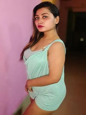 Curvy call girls Vadodara